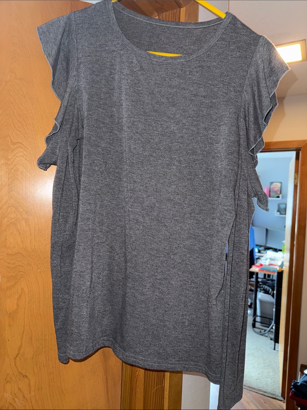 Open shoulder top